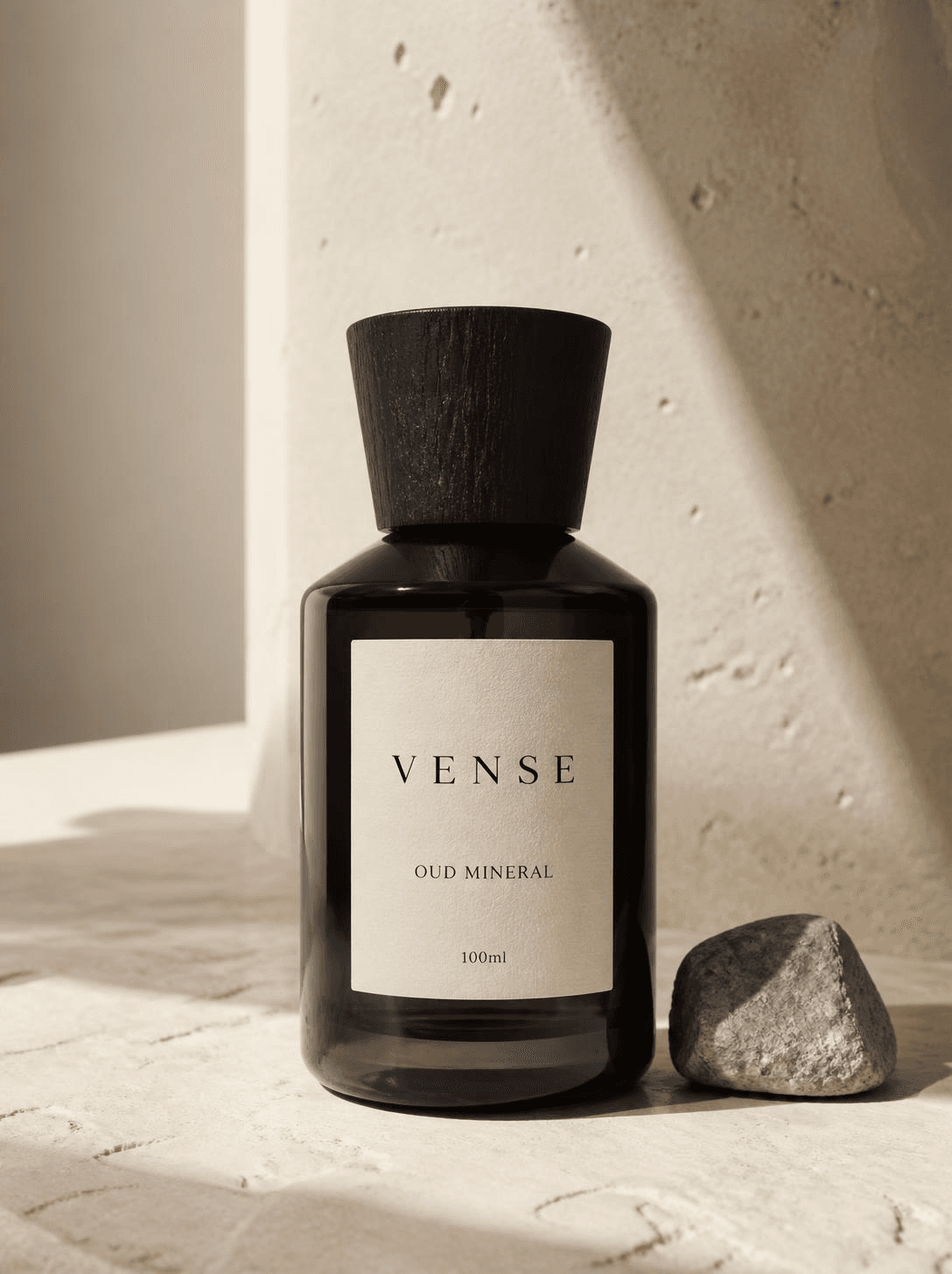 VENSE Oud Mineral eau de parfum, dark resin-brown bottle
